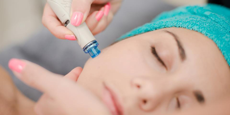 Microdermabrasion at Clínica Privé