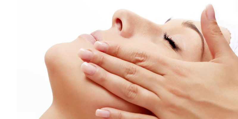 Sensitive Skin Treatments at Clínica Privé