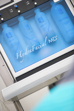 HydraFacial at Privé MEDSPA